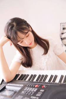 韩国朴妮唛QVOD
